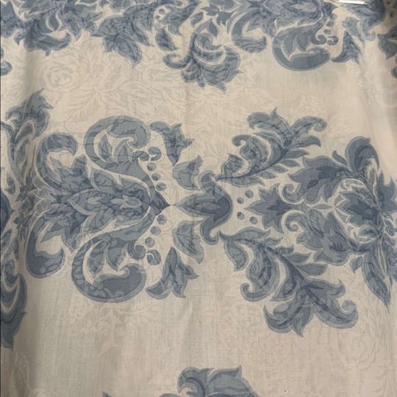 Jessica McClintock vintage blue white King floral pillowcases Cotton/Poly Damask - Picture 5 of 9